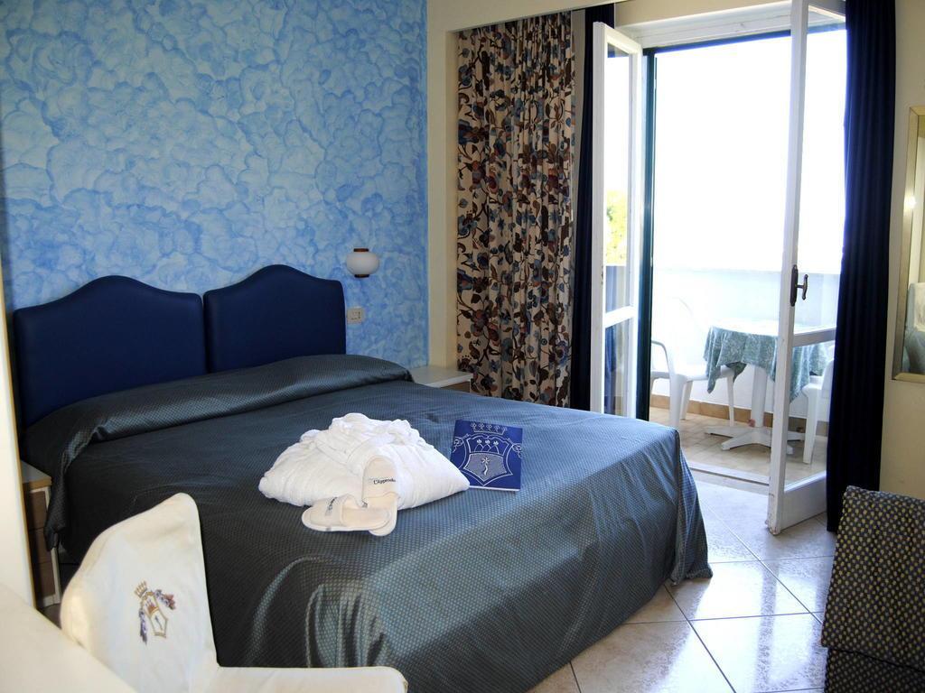 Hotel L'Approdo Casamicciola Terme Esterno foto