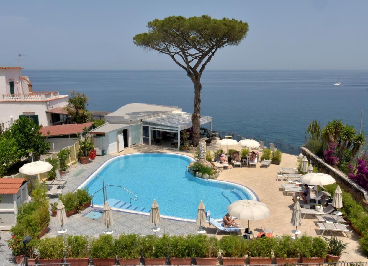 Hotel L'Approdo Casamicciola Terme Esterno foto